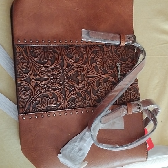 Women's conceal and carry tote - Picture 4 of 7